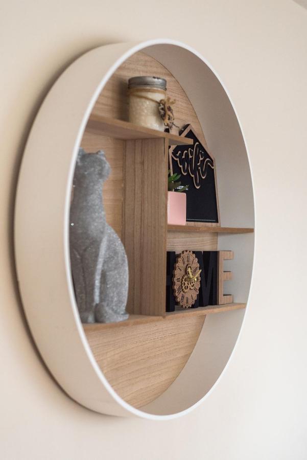 Elegant 2 Bedroom City Centre Apartment - Free Parking - Private Balcony Edimburgo Esterno foto